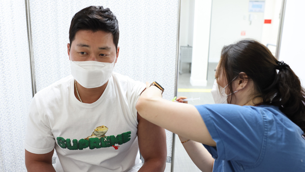 KBO, 백신 2차 접종 이튿날인 25일도 전경기 취소