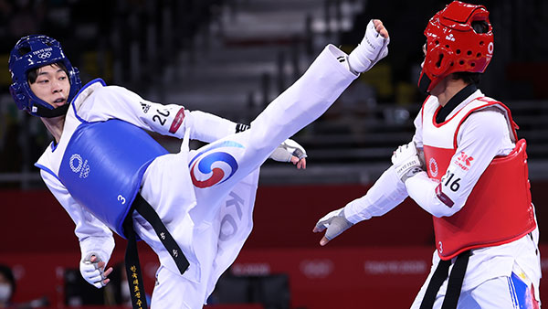 태권도 장준, 접전 끝에 준결승 진출…심재영은 탈락