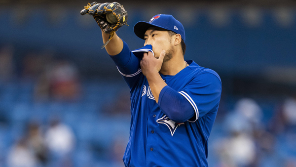 류현진, 볼티모어전서 시즌 8패…5.2이닝 노히트 후 3실점 강판