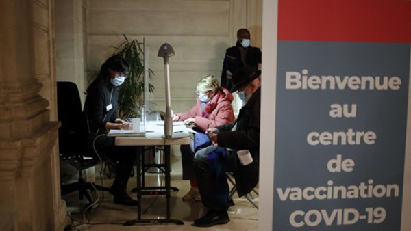 EU 회원국, 코로나19 백신 접종 증명서 논의