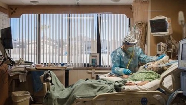 미국 하루 평균 코로나 확진자 10만 명 아래로…101일만에 처음