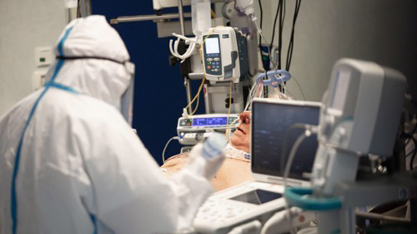 이탈리아 코로나 누적 확진 300만명 넘어서…"3차 유행 시작"