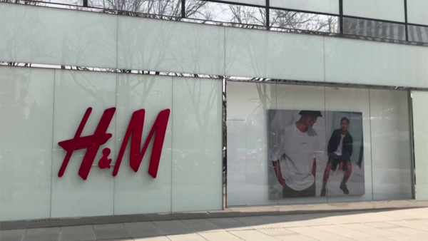 'NO H&M'에 나이키는 불타…중국서 불 붙은 불매 운동