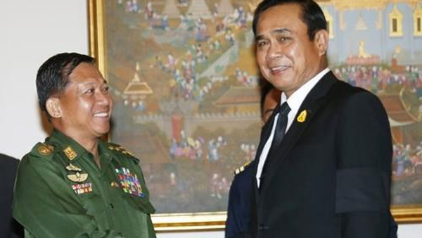 "미얀마 군부 우두머리 흘라잉, 다음주 아세안 정상회의 나타난다" 
