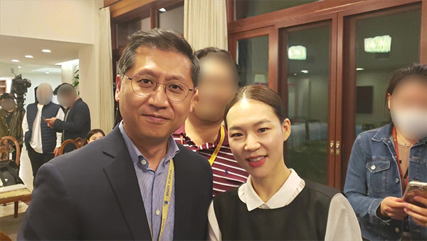 [World Now] "한 편의 인생 강의" 윤여정 인터뷰…옆에서 지켜보니