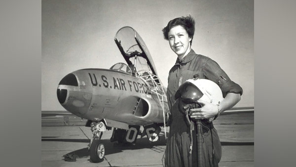 [World Now] "내게 일어난 최고의 일"…82살 할머니, 60년 만에 이룬 꿈