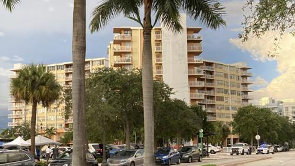 '붕괴 사고' 발생한 미국 플로리다서 다른 아파트 한 곳에 대피 명령