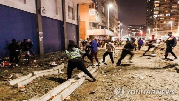 남아공 폭동 확산에 병력 배치…한국 교민도 약탈 피해