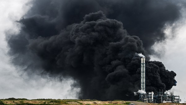 독일 대폭발 연기구름에 다이옥신 함유…2명 사망·5명 실종