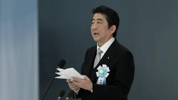아베 전 日총리, 태평양전쟁 패전일 야스쿠니신사 참배