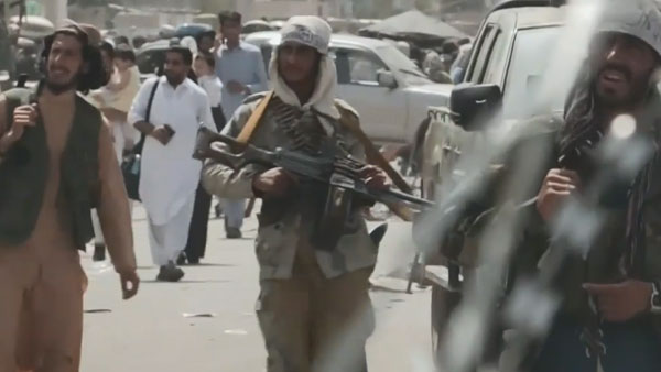 탈레반 대원, 아프간 가수 살해…'공포정치' 재연 우려