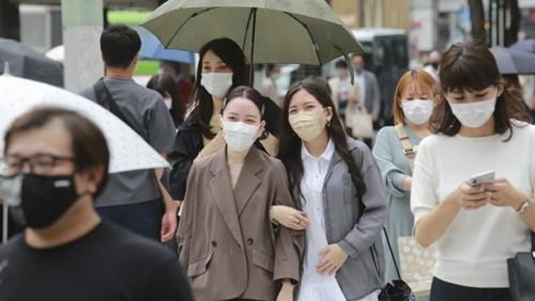 일본, 11월까지 백신 2차 접종 완료 '위드 코로나' 방침