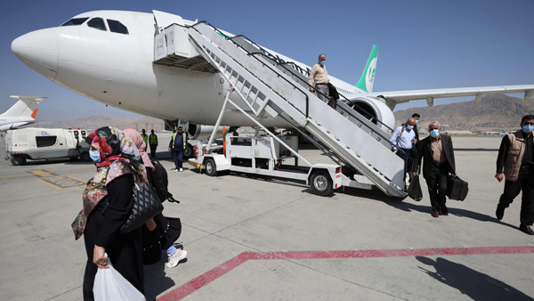 이란, 탈레반 장악 아프가니스탄행 국제선 운항 재개