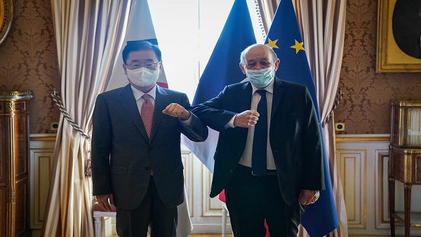정의용, 프랑스·룩셈부르크·헝가리 외교장관과 잇달아 회담