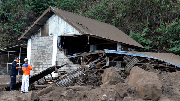 발리섬 규모 4.8 지진‥10명 사상