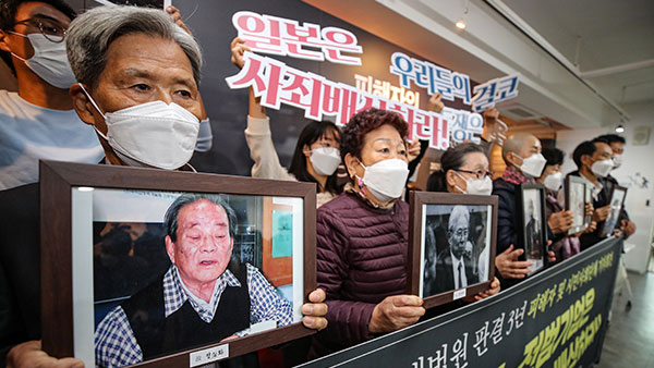 日 아사히 "징용 배상소송 문제 문 정부 임기내 타결이 바람직"