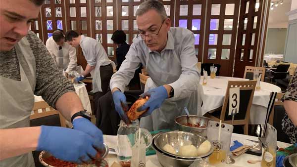 [World Now] 영국 왕실 셰프가 담근 김치 맛은?‥"버킹엄궁 메뉴에 올리고 싶다"