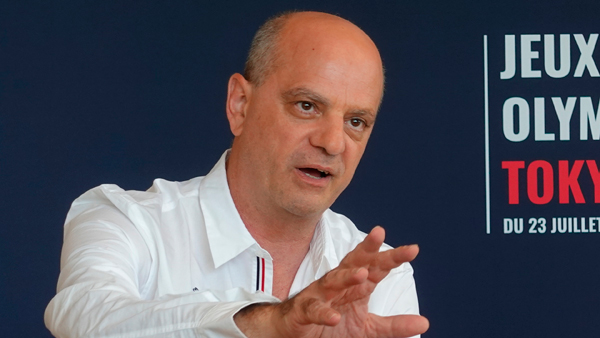 [World Now] 프랑스 사전에 오른 'iel' 뭐기에‥찬반 논란에 '시끌'