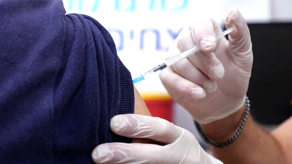 이스라엘 보건부 장관 "코로나 백신 4차 접종 필요할수도"