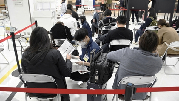 공항서 340㎞ 호텔에 한국인 격리한 일본‥"시설 부족 때문"