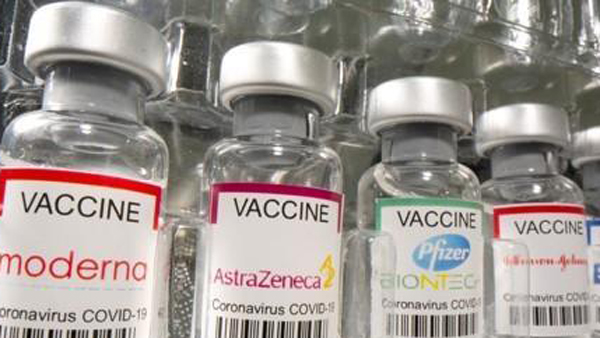 미국 연구진 "기존 백신으로 오미크론 막기 어려워"
