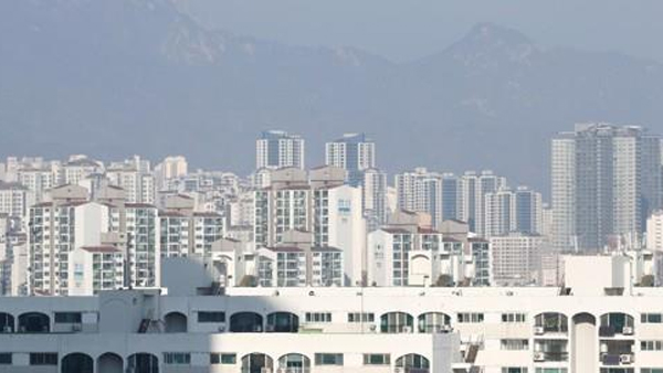 매매가 하락한 서울 아파트 수급지수도 90 이하로