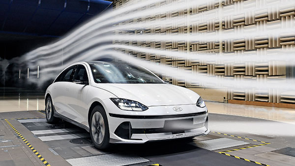 '아이오닉 6' 공개‥1회 주행거리 524㎞로 향상