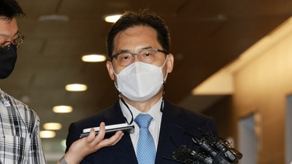 한기정 공정위원장 바카라사이트 제작, 삼성생명 근무하며 군 복무 '특혜 논란'