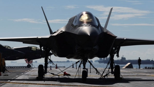 미국 공군 첨단 전투기 F-35, 반도체 전쟁에 소환된 이유는? 