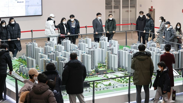 서울 아파트 분양전망 7개월째 하락‥미분양 올해 최고 전망