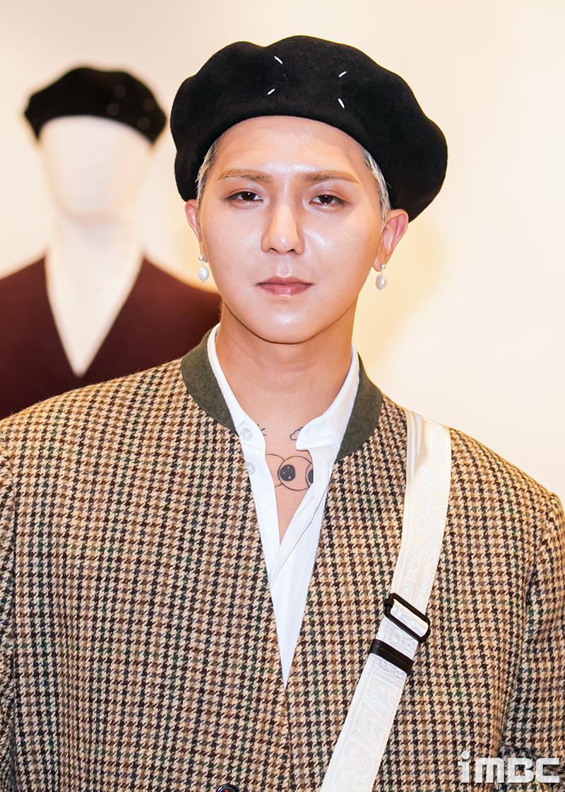 [포토] 송민호, 베레베레 '쪼꼬송이'
