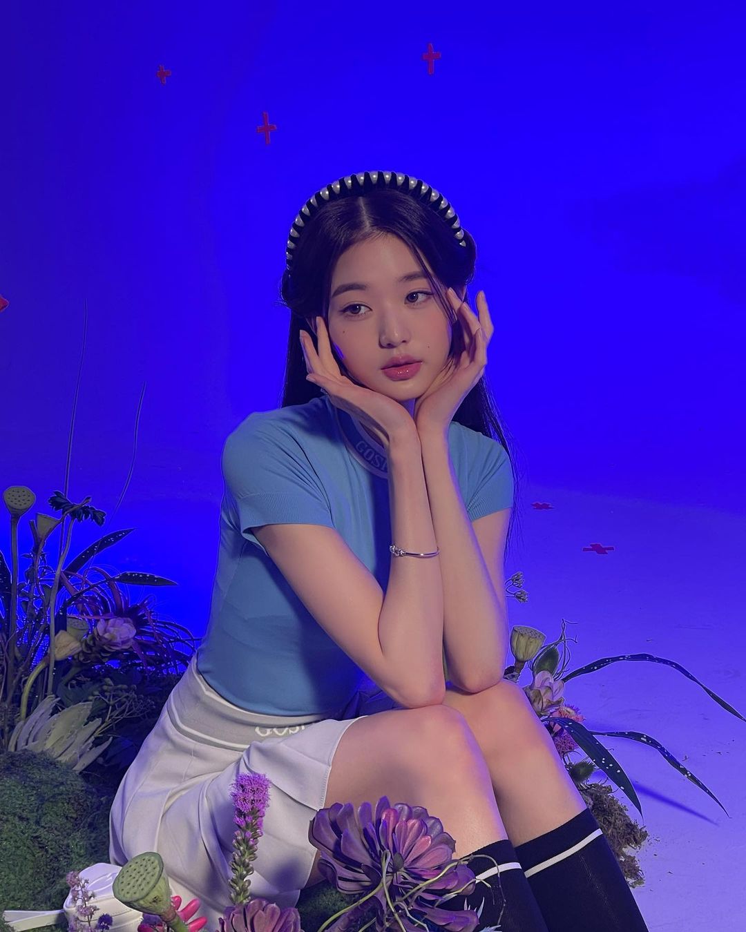 아이브 장원영, 감탄만 나오는 여신급 비주얼…오늘도 예쁨 [인스타]