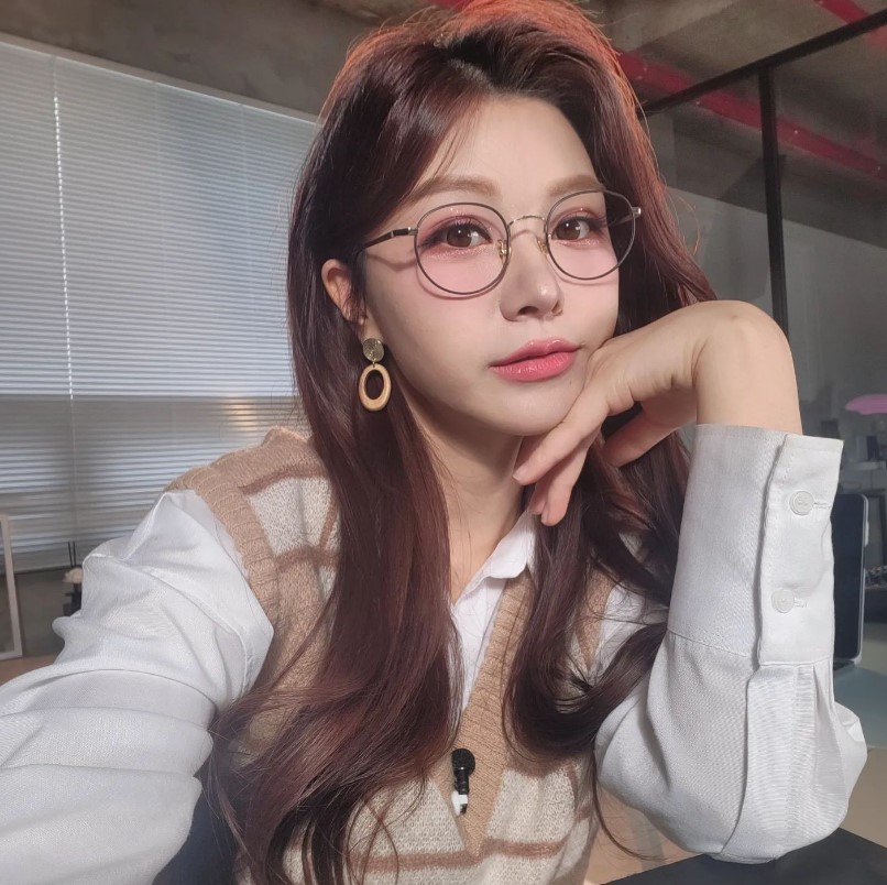 "임신 7개월"우왁굳 아내 김수현 아나운서 엄마 된다 소셜iN