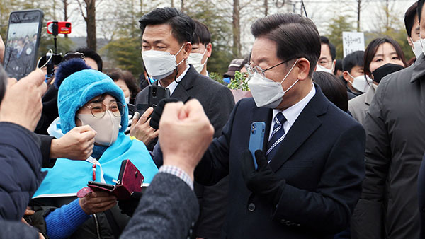 이재명, 농촌 기본소득 강조 "농민의 공적 역할에 국가가 보상해야" 