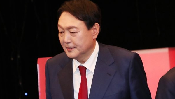 윤석열 "전체 이용가 게임 본인인증 폐지"‥2030 공략