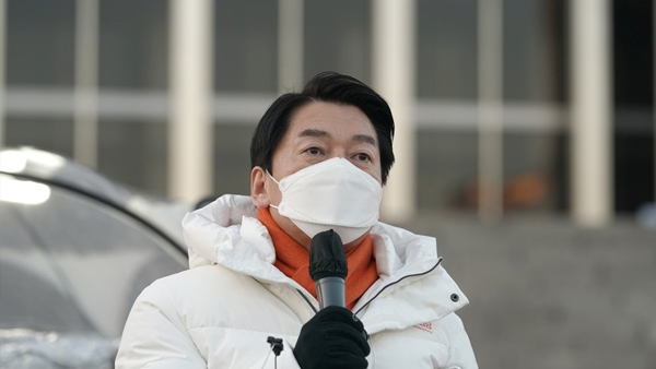 국민의당 "양당 후보 거짓과 비리로 악취 진동‥정치혁명 펼쳐져야"