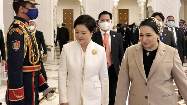 김정숙 여사, 이집트 방문 기간 피라미드 비공개 관람