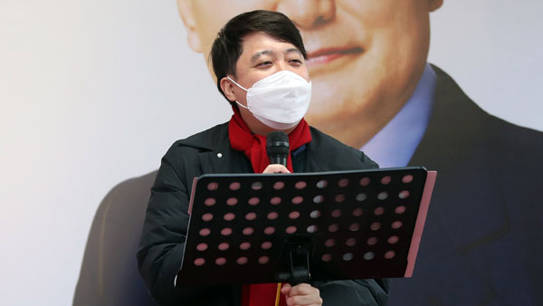 이준석 "윤석열-안철수 단일화, 마다할 것도 없지만 당길 수도 없어"