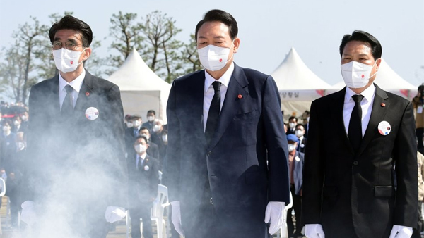 尹당선인 "4·3 무고한 희생 기억‥희생자·유가족 온전한 명예회복 노력"