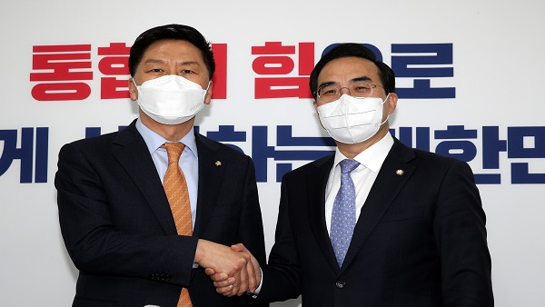 여야 원내대표 오늘 회동‥중대선거구 담판 시도 