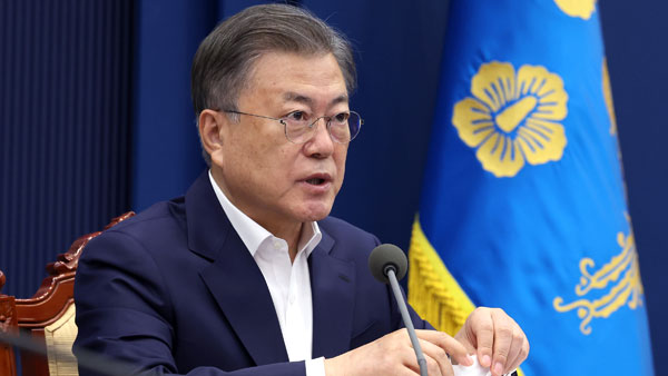 문 대통령 "일상회복 질서 있게 준비‥코로나, 풍토병 수준까지 전망"