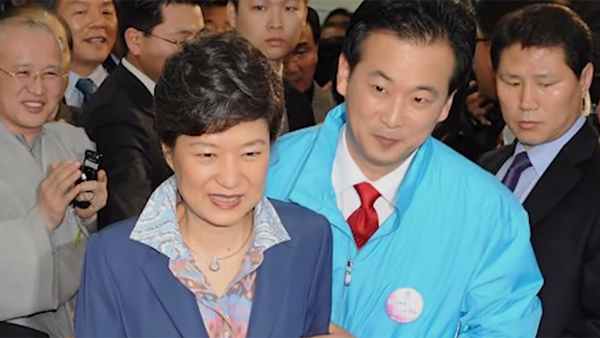 박심(朴心)·이심(李心)·윤심(尹心)‥'후진' 정치 혹은 '후진' 마케팅?