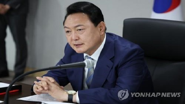 윤 대통령, 용산 벙커에서 군 통수권 인수…5년 임기 시작