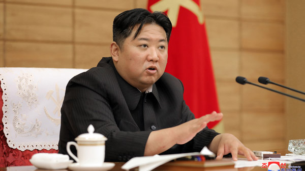 북한 "전염병 상황 안정적 관리‥방역정책 효율적 조정 토의"