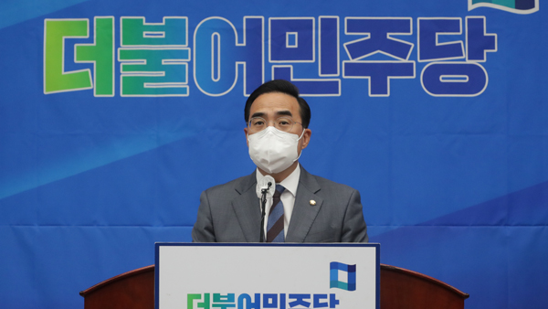 민주 "혁신형 비대위 꾸릴 것"‥조기전대는 안열듯