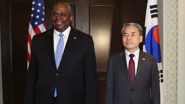 한·미 국방장관, 북한 저지할 '확장·억제' 강화 방안 논의