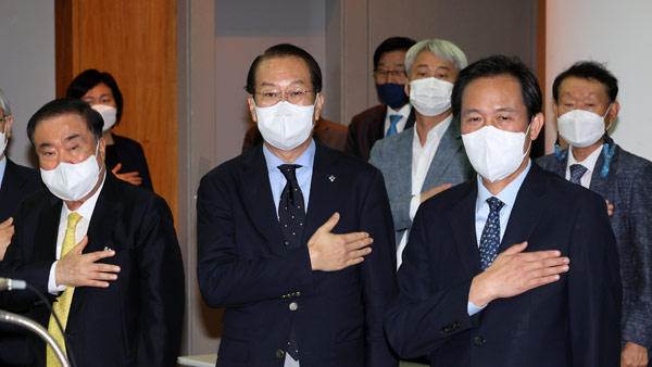 6·15 22주년 기념식 참석 우상호, 윤석열 대통령, 김정은에 "대화해야"