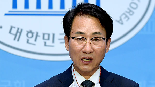 이원욱 "박지현, 이재명 앞에선 한없이 약해져‥최고위원 도전하고 싶나"
