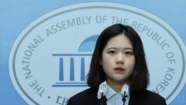 민주 비대위 '박지현, 당대표 출마 불가' 결론 