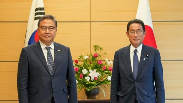 "기시다 총리와 긴밀한 소통 희망"‥윤대통령 메시지 전달